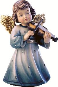 Sissi Engel mit Geige